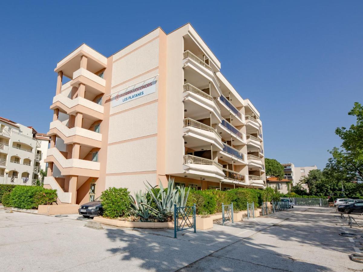 Apartment Les Platanes-1 By Interhome Sainte-Maxime Exterior photo