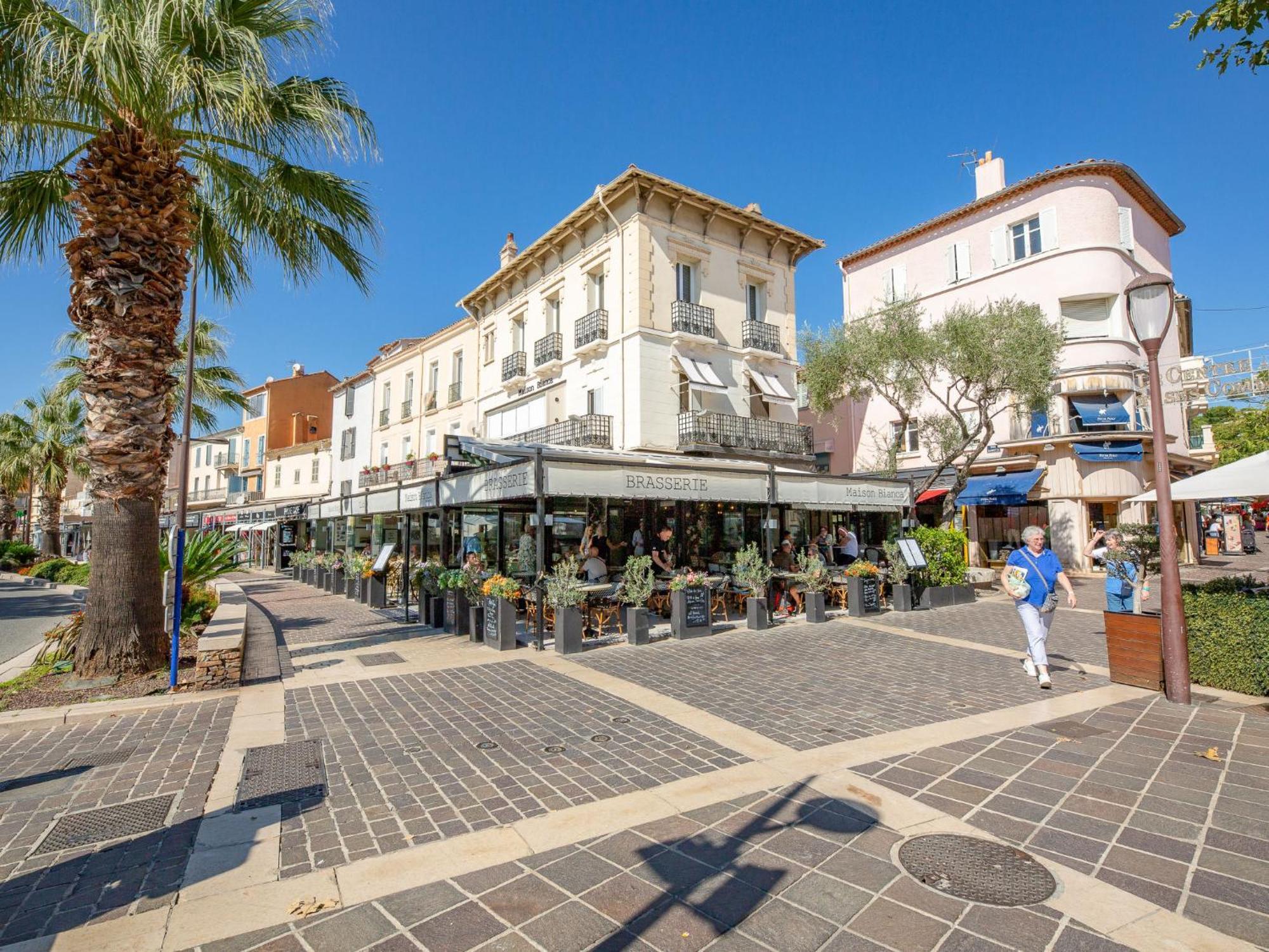 Apartment Les Platanes-1 By Interhome Sainte-Maxime Exterior photo